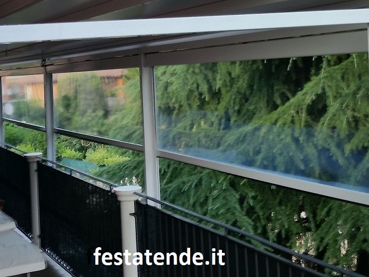TENDE IN PVC PER BALCONI